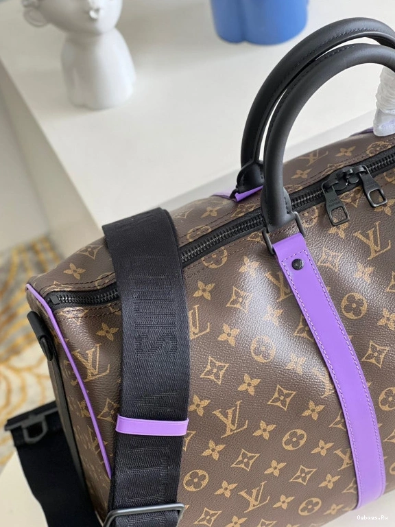 50 VUITTON BANDOULIÈRE LOUIS KEEPALL 0503